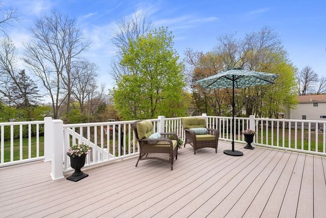 147 Charlton Street, Arlington, MA 02174