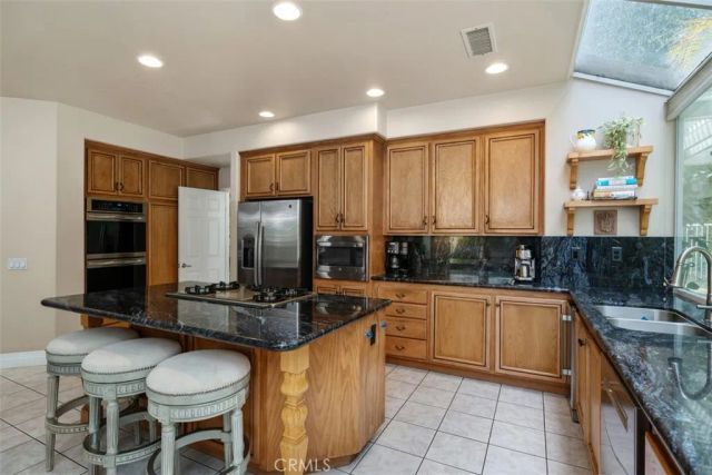 27531 Glenwood, Mission Viejo, CA 92692