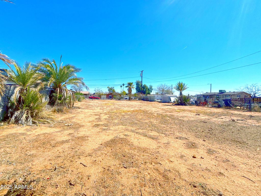 313 S Top and Bottom Street -, Casa Grande, AZ 85122 — exterior