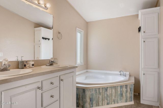 16784 Serrano Street, Mojave, CA 93501