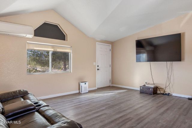 16784 Serrano Street, Mojave, CA 93501