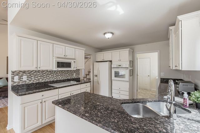 50077 Lexington Avenue E, Shelby Charter Township, MI 48317