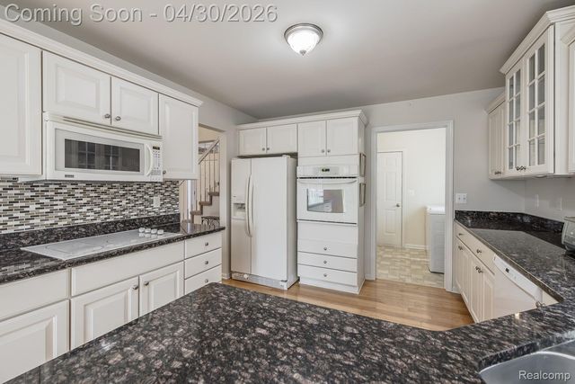 50077 Lexington Avenue E, Shelby Charter Township, MI 48317