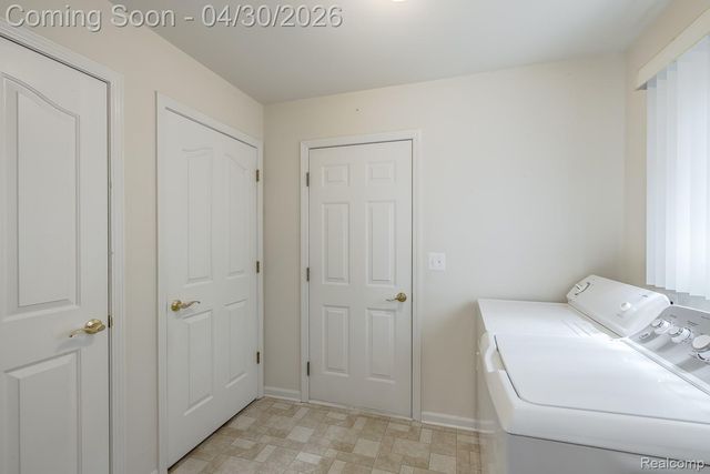 50077 Lexington Avenue E, Shelby Charter Township, MI 48317