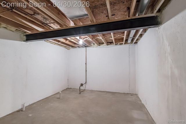 50077 Lexington Avenue E, Shelby Charter Township, MI 48317