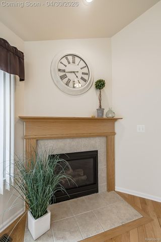 50077 Lexington Avenue E, Shelby Charter Township, MI 48317