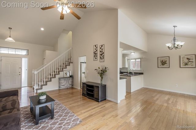 50077 Lexington Avenue E, Shelby Charter Township, MI 48317