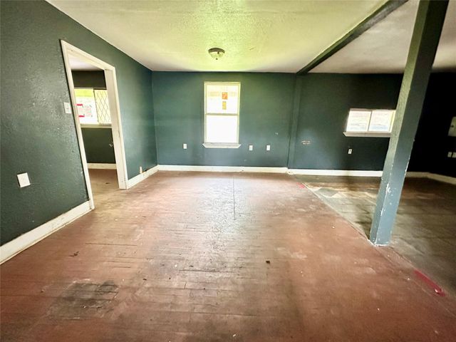 9108 Elbert Street, Houston, TX 77028