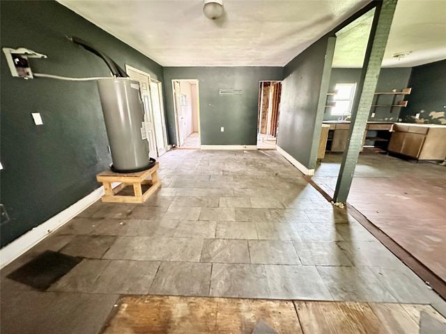9108 Elbert Street, Houston, TX 77028
