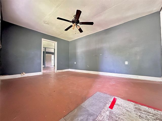 9108 Elbert Street, Houston, TX 77028