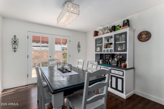 917 W MONTE Avenue, Mesa, AZ 85210