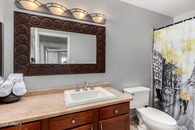 917 W MONTE Avenue, Mesa, AZ 85210