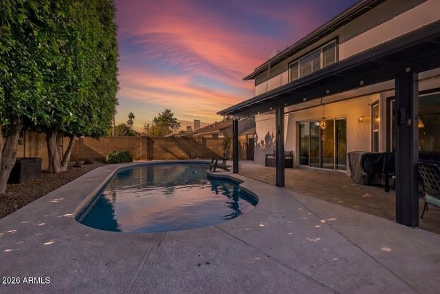 917 W MONTE Avenue, Mesa, AZ 85210