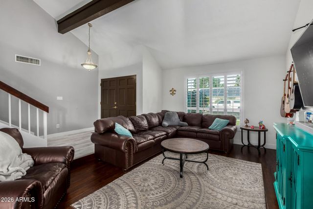 917 W MONTE Avenue, Mesa, AZ 85210