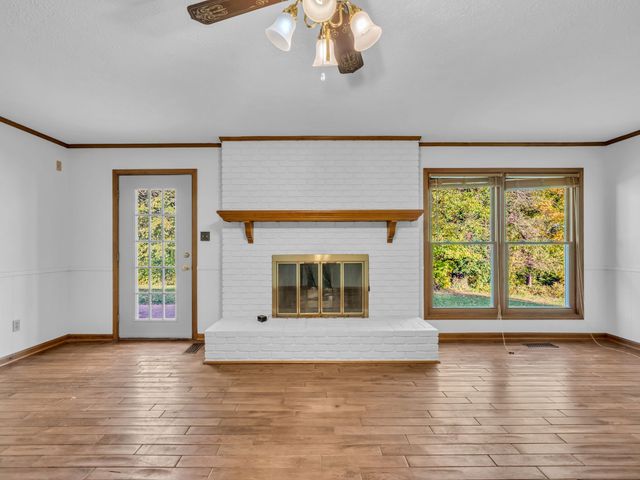 230 Crossbow Ct, Hopkinsville, KY 42240