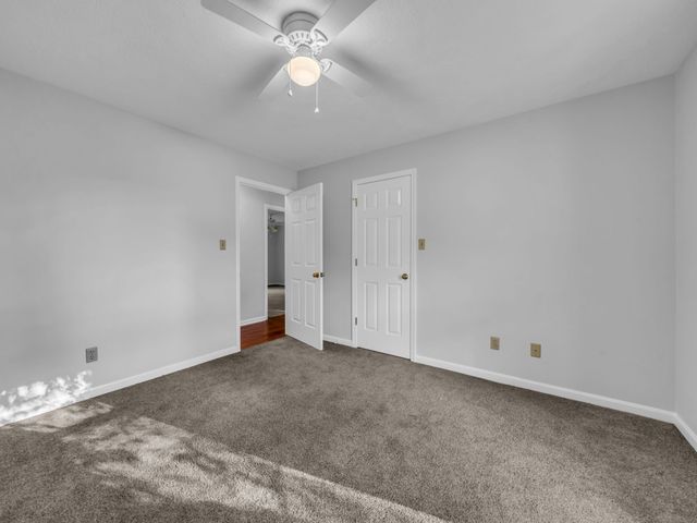 230 Crossbow Ct, Hopkinsville, KY 42240