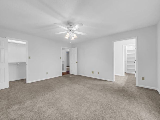 230 Crossbow Ct, Hopkinsville, KY 42240