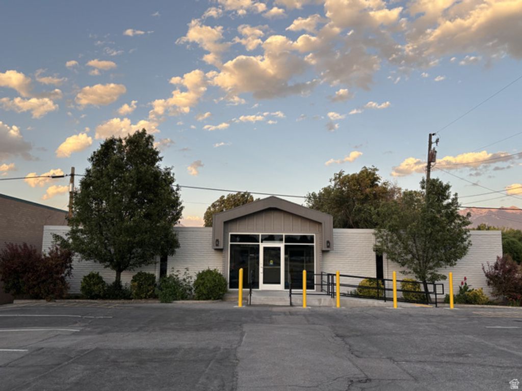 7669 S REDWOOD RD, West Jordan, UT 84084