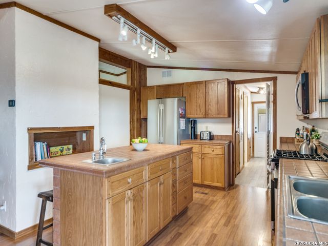 7991 Ranch Road 965, Fredericksburg, TX 78624