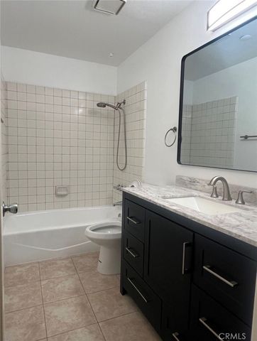 11620 Warner 526, Fountain Valley, CA 92708