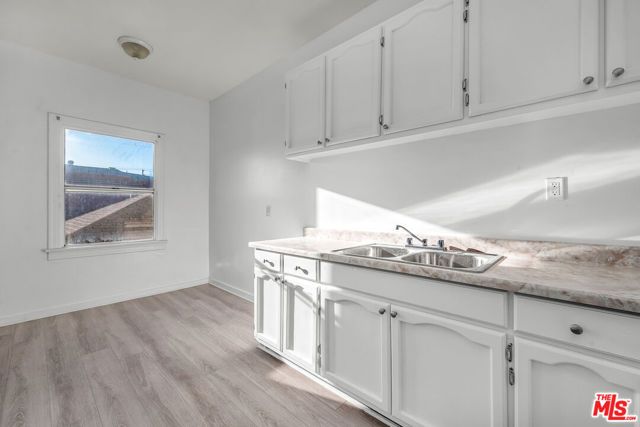 1628 W 45th Street, Los Angeles, CA 90062