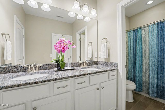 3812 Essex Garden Lane, Raleigh, NC 27612