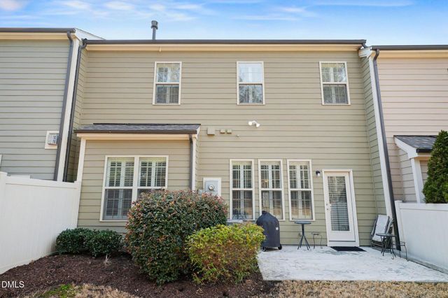 3812 Essex Garden Lane, Raleigh, NC 27612