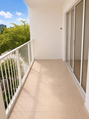 1975 Normandy Dr 406, Miami Beach, FL 33141