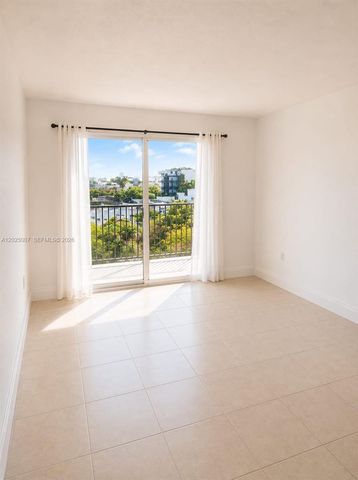 1975 Normandy Dr 406, Miami Beach, FL 33141