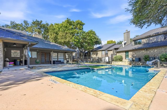 333 Melrose Drive 16A, Richardson, TX 75080