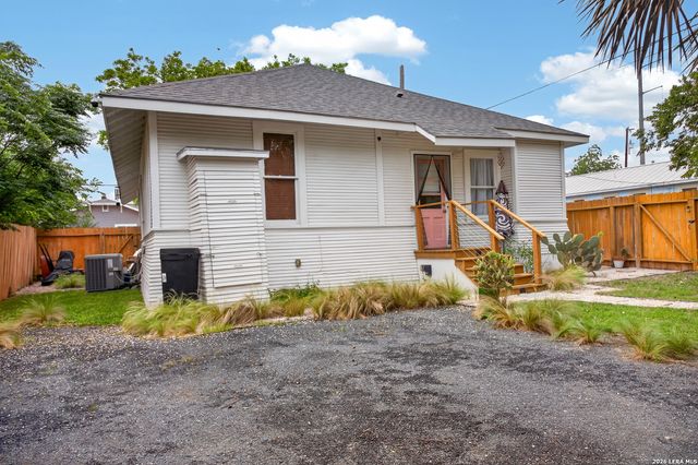 1401 Burnet, San Antonio, TX 78202