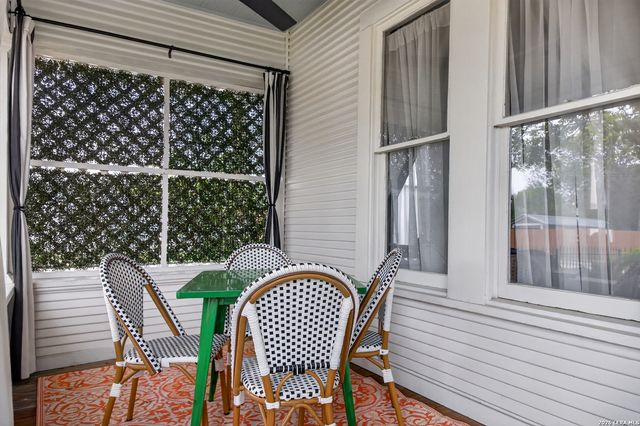 1401 Burnet, San Antonio, TX 78202