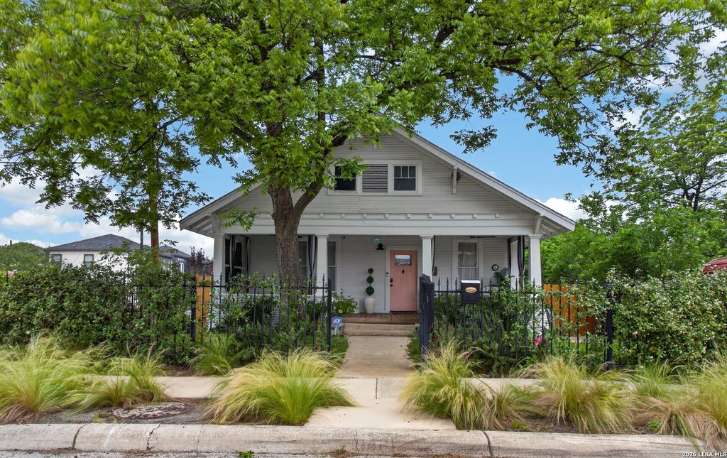 1401 Burnet, San Antonio, TX 78202