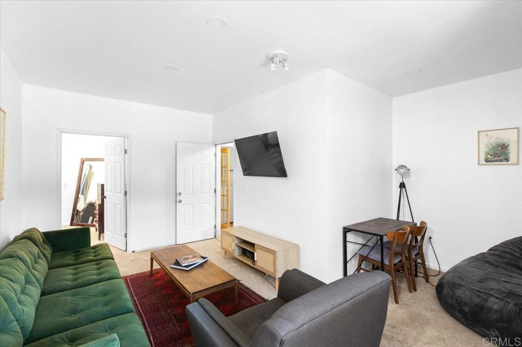 Image 20 of property listing at 40707 Intrepid Rd, Hemet, CA 92544