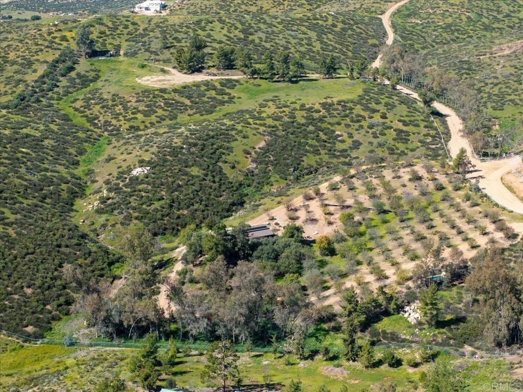 Image 46 of property listing at 40707 Intrepid Rd, Hemet, CA 92544