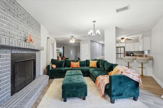 8837 OAKWOOD DRIVE, Lake Wales, FL 33898