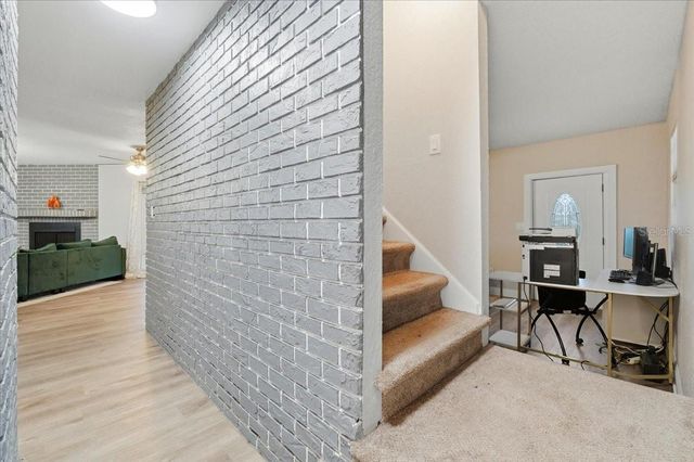 8837 OAKWOOD DRIVE, Lake Wales, FL 33898