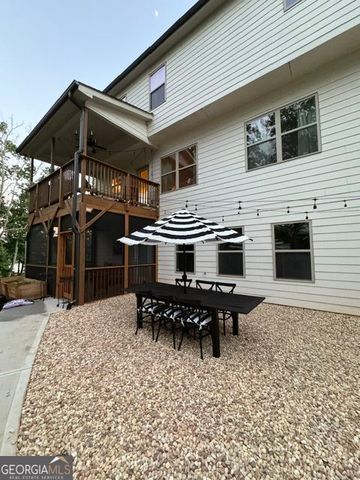 6220 Providence Lake Drive, Gainesville, GA 30506