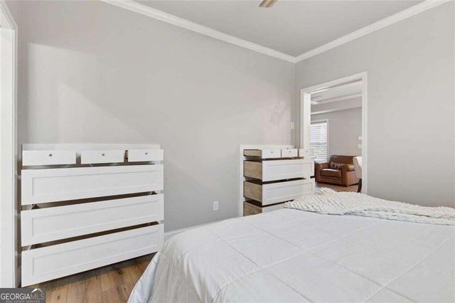 6220 Providence Lake Drive, Gainesville, GA 30506