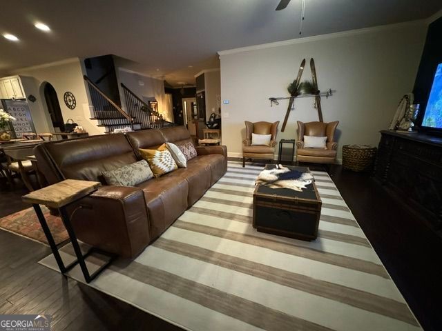 6220 Providence Lake Drive, Gainesville, GA 30506