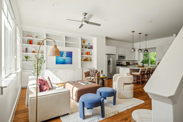 1801 E 2nd ST 9, Austin, TX 78702