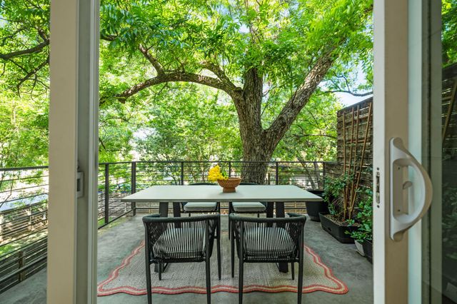1801 E 2nd ST 9, Austin, TX 78702