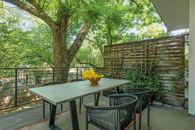 1801 E 2nd ST 9, Austin, TX 78702