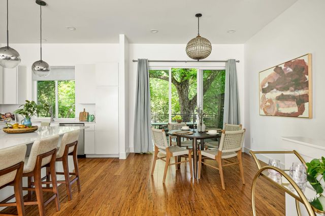 1801 E 2nd ST 9, Austin, TX 78702