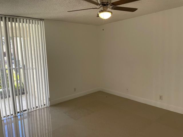 851 Three Islands Blvd 109, Hallandale Beach, FL 33009