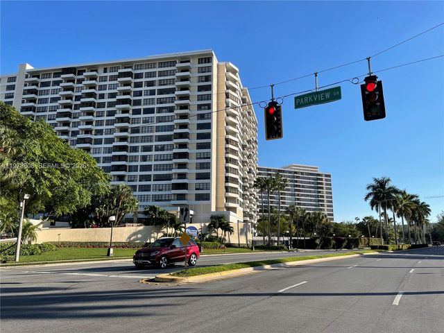 851 Three Islands Blvd 109, Hallandale Beach, FL 33009