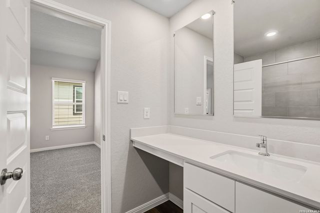 8502 Smithers Avenue, San Antonio, TX 78252