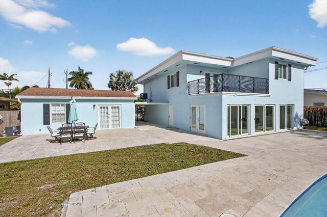 736 NE 34th Court, Oakland Park, FL 33334