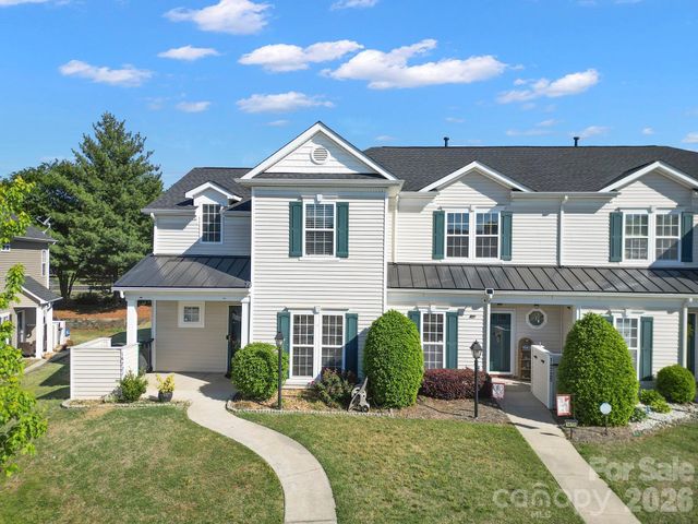 14721 Lions Pride Court, Charlotte, NC 28273