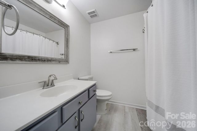 14721 Lions Pride Court, Charlotte, NC 28273